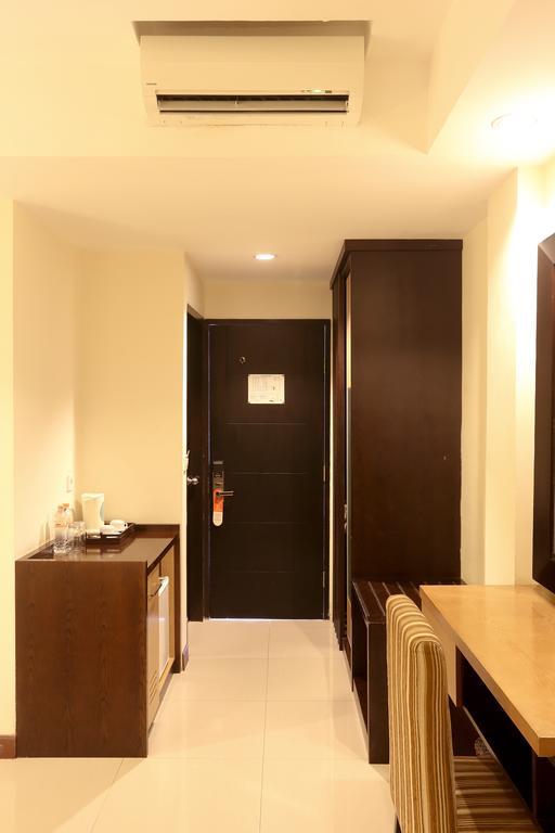 Zen Rooms Legian Dewi Sri กูตา ห้อง รูปภาพ